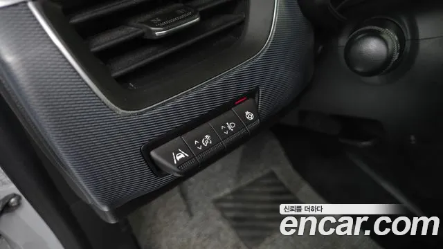 Renault Korea XM3 — Фото автомобиля 22