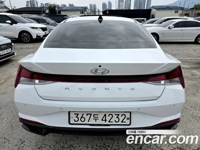Hyundai Avante CN7 — Фото автомобиля 7