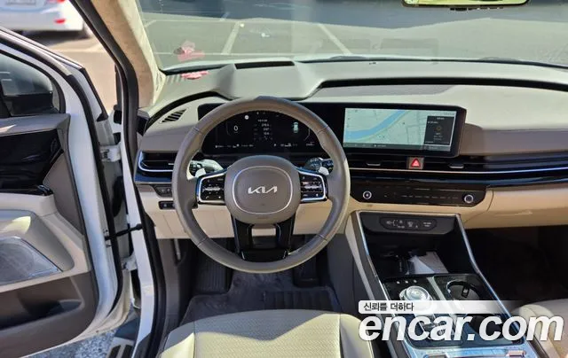 Kia Carnival — Фото автомобиля 6