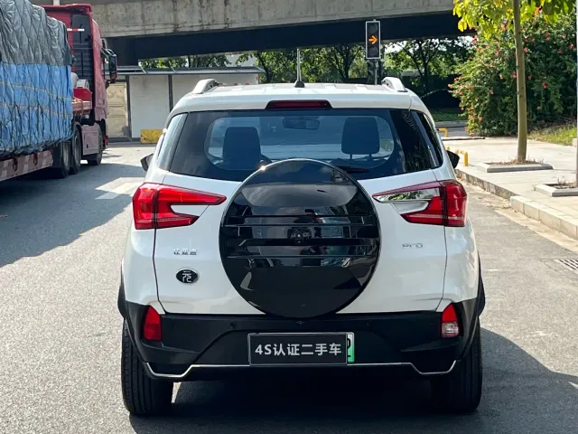 BYD Yuan Pro — Фото автомобиля 6