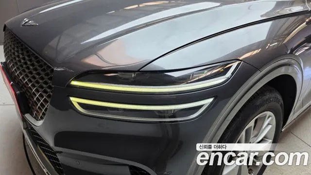 Genesis GV70 — Фото автомобиля 7