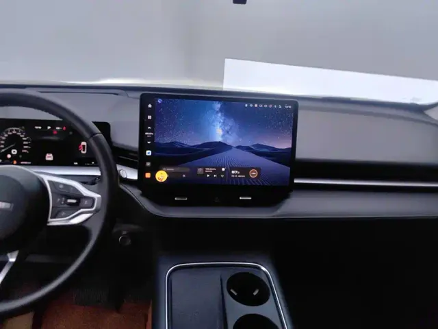 Haval H6 — Фото автомобиля 13