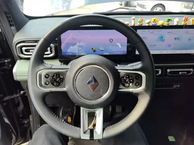 Baojun Yep — Фото автомобиля 10