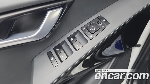 Kia Niro New — Фото автомобиля 27