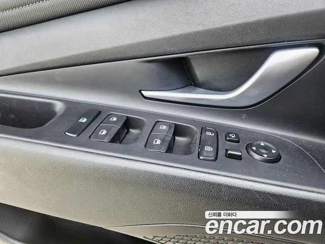 Hyundai Avante — Фото автомобиля 15