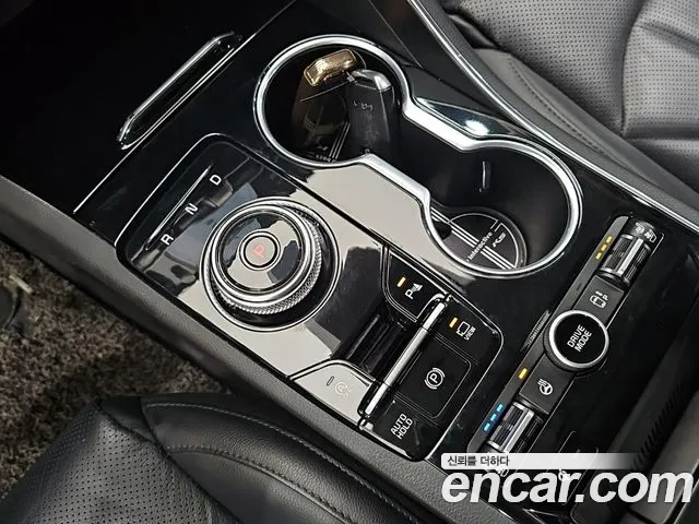Kia K5 — Фото автомобиля 9
