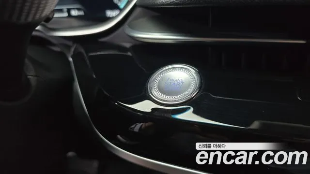 Genesis G80 Бензин 3.5 турбо AWD — Фото автомобиля 8