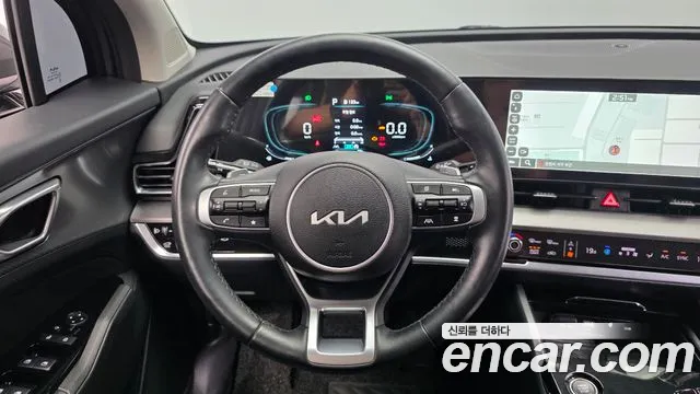 Kia Sportage Sportage 5-е поколение Бензин 1.6 турбо 2WD — Фото автомобиля 12