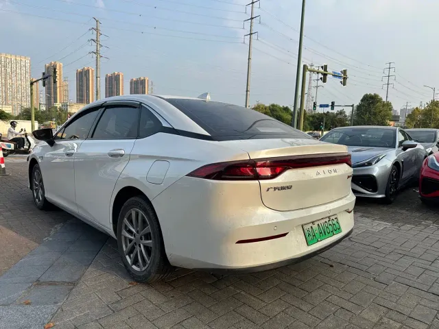 GAC Aion S — Фото автомобиля 5