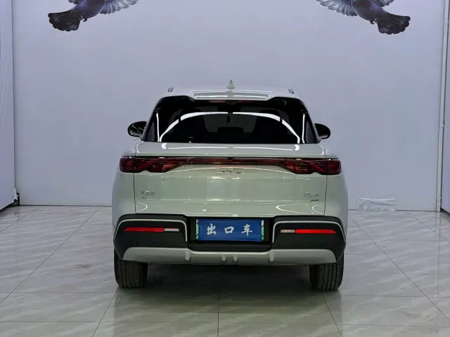 BYD Yuan UP — Фото автомобиля 5