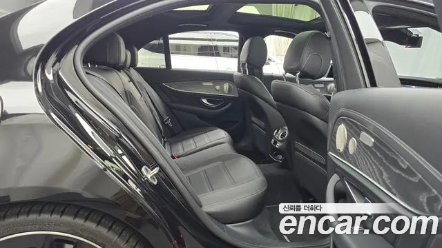 Mercedes-Benz E-Class W213 — Фото автомобиля 17