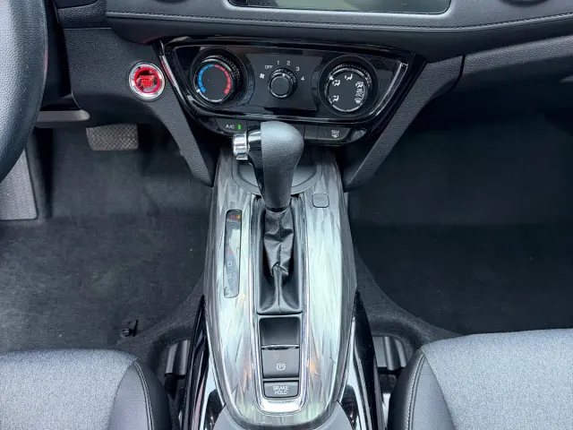 Honda XR-V — Фото автомобиля 12