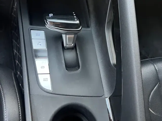 Hyundai Elantra — Фото автомобиля 11