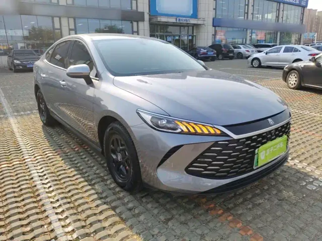 BYD Qin PLUS — Фото автомобиля 3
