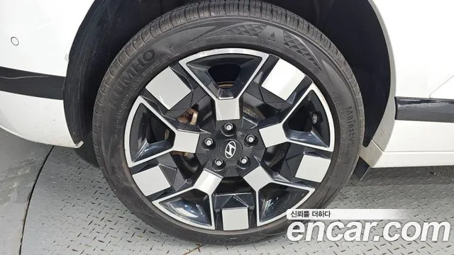 Фотография автомобиля — Hyundai Kona
