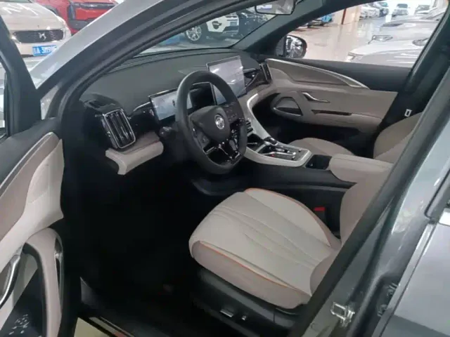 BYD Song Pro — Фото автомобиля 13