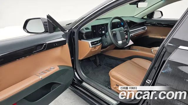 Hyundai Grandeur GN7 — Фото автомобиля 10
