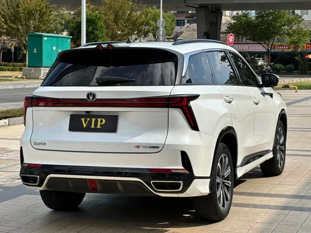 Changan CS75 Plus — Фото автомобиля 5