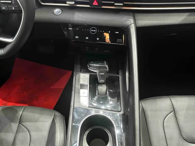 Hyundai Elantra — Фото автомобиля 9