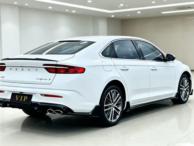 Geely Xingrui — Фото автомобиля 9