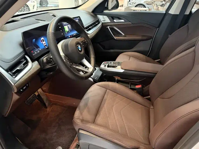BMW X1 — Фото автомобиля 11