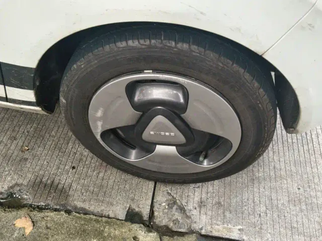 Geely Panda — Фото автомобиля 25