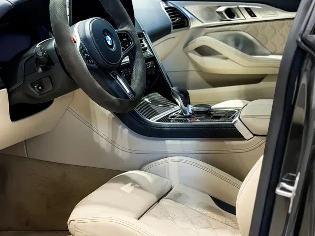 BMW M8 — Фото автомобиля 14