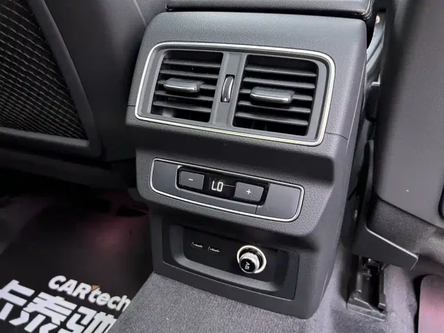 Audi Q5L Sportback — Фото автомобиля 26