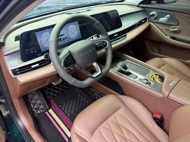 Chery Arrizo 8 — Фото автомобиля 9