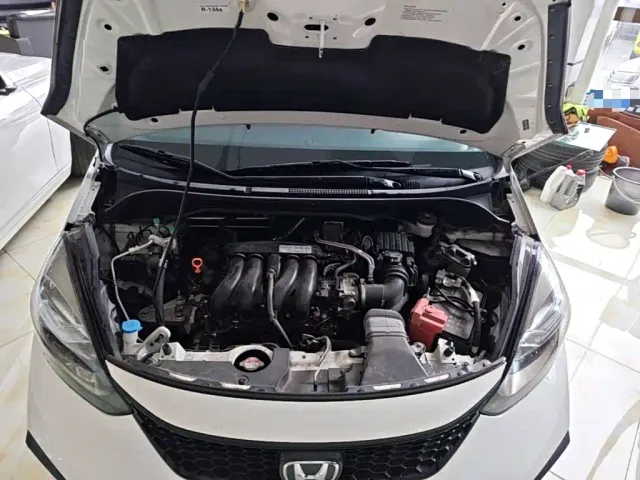 Honda Fit — Фото автомобиля 19
