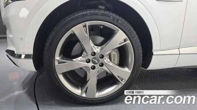 Genesis GV80 2.5T Бензин AWD — Фото автомобиля 5