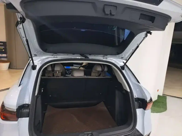 BYD Yuan PLUS — Фото автомобиля 15