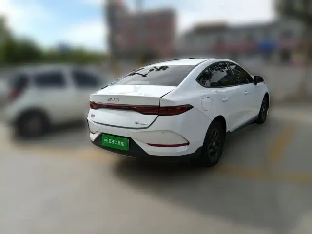 BYD Qin PLUS — Фото автомобиля 4