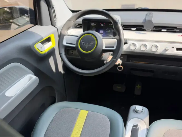 Wuling Hongguang Mini EV — Фото автомобиля 4