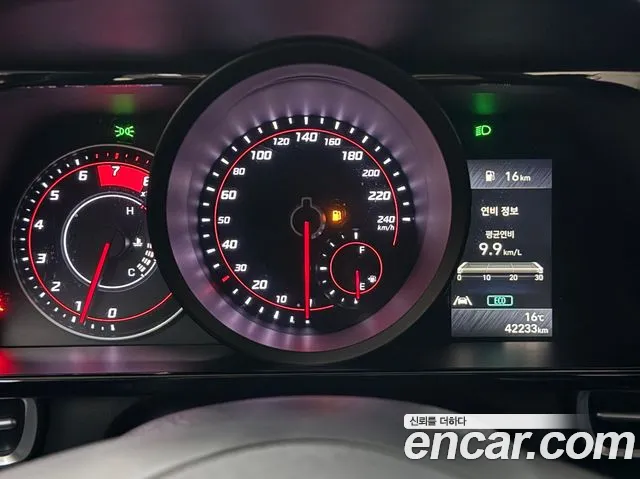 Hyundai Avante CN7 — Фото автомобиля 10