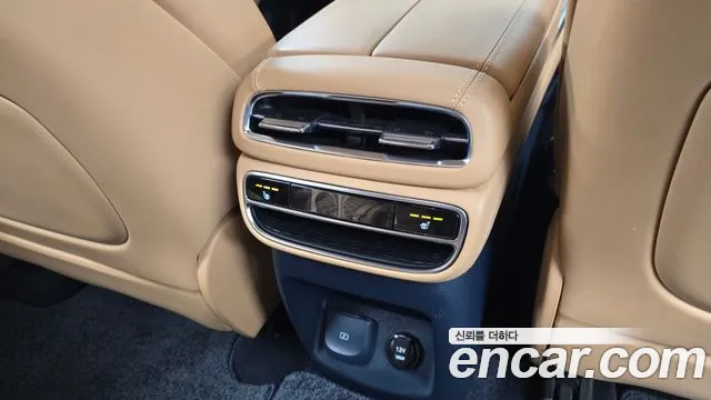 Genesis GV80 2.5T Бензин AWD — Фото автомобиля 19