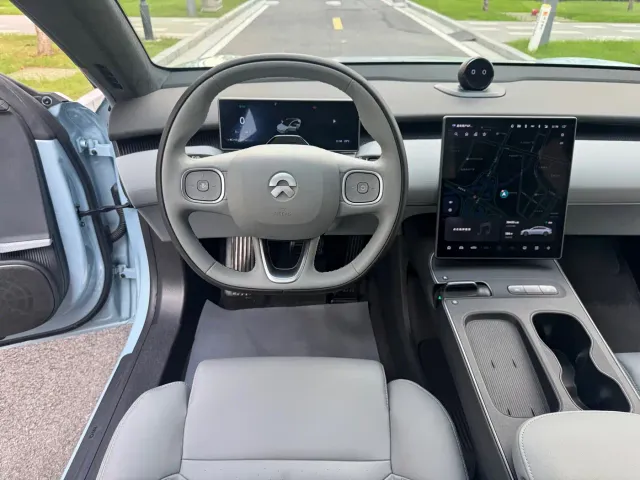 Nio ET5 — Фото автомобиля 16