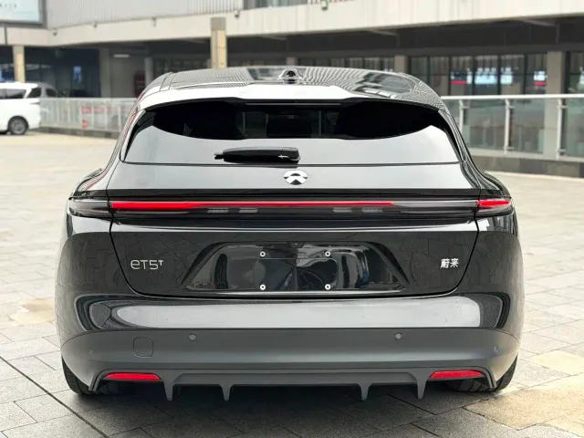 Nio ET5 Touring — Фото автомобиля 8