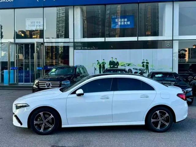 Mercedes-Benz A-Class — Фото автомобиля 4