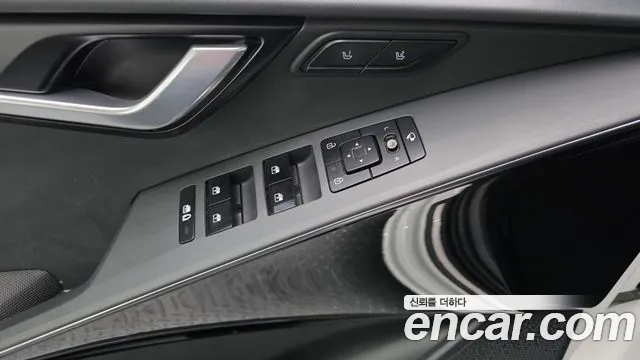 Kia Niro The All New Niro Signature — Фото автомобиля 25