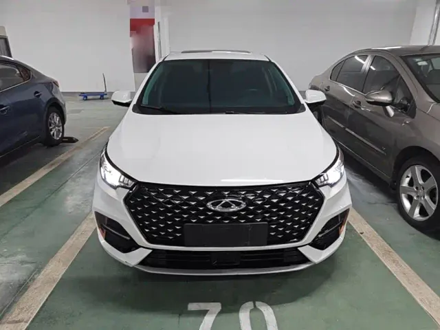 Chery Arrizo 5 PLUS — Фото автомобиля 2