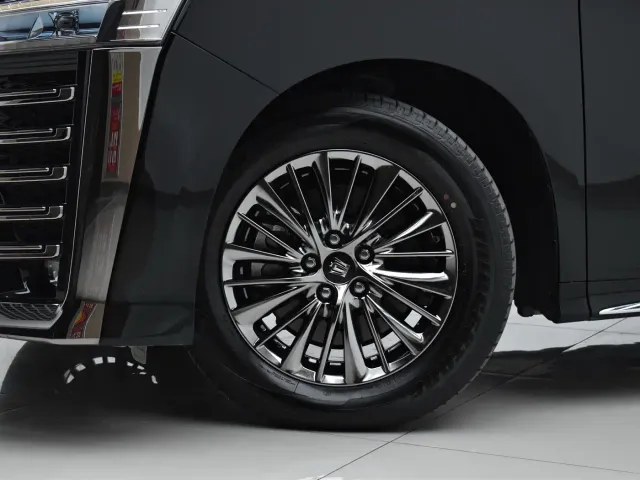 Toyota Vellfire — Фото автомобиля 23