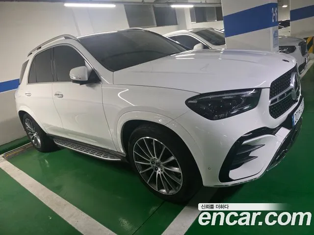 Фотография автомобиля — Mercedes-Benz GLE-Class