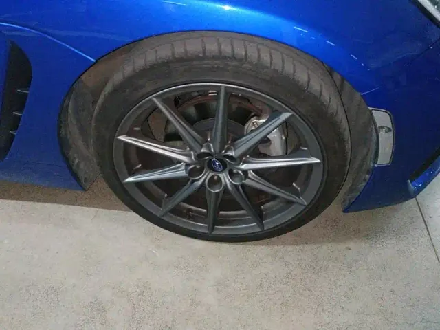 Subaru BRZ — Фото автомобиля 6