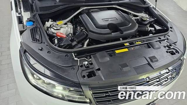 Land Rover Range Rover Sport — Фото автомобиля 6