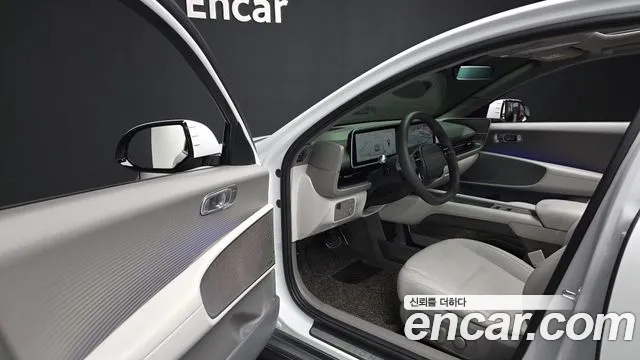 Hyundai Ioniq 6 — Фото автомобиля 10