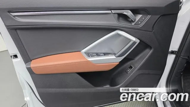 Audi Q3 35 TDI Premium — Фото автомобиля 23