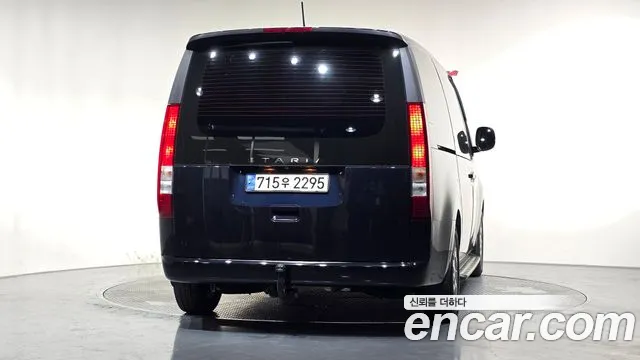 Hyundai Staria Staria Tourer 11 мест — Фото автомобиля 4