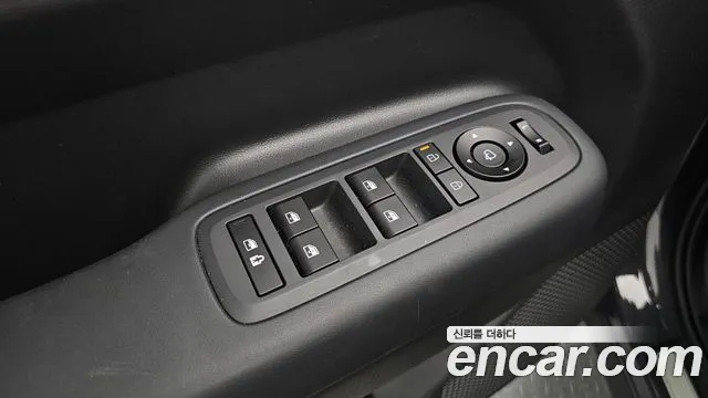 Hyundai Santa Fe MX5 — Фото автомобиля 17