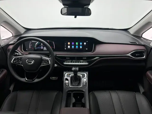 GAC Trumpchi M6 — Фото автомобиля 21